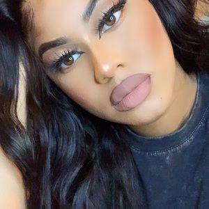 Meet your Posher, Alexandria